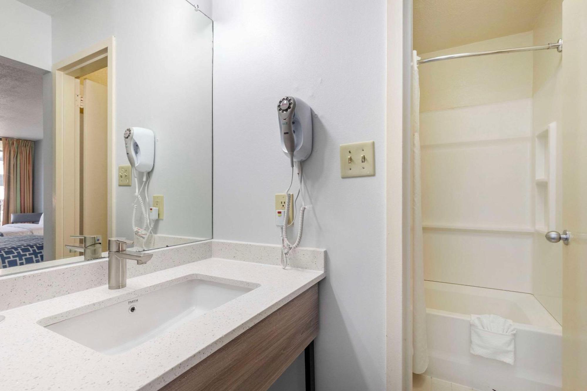 Suburban Studios Tysons Corner Bécs Kültér fotó